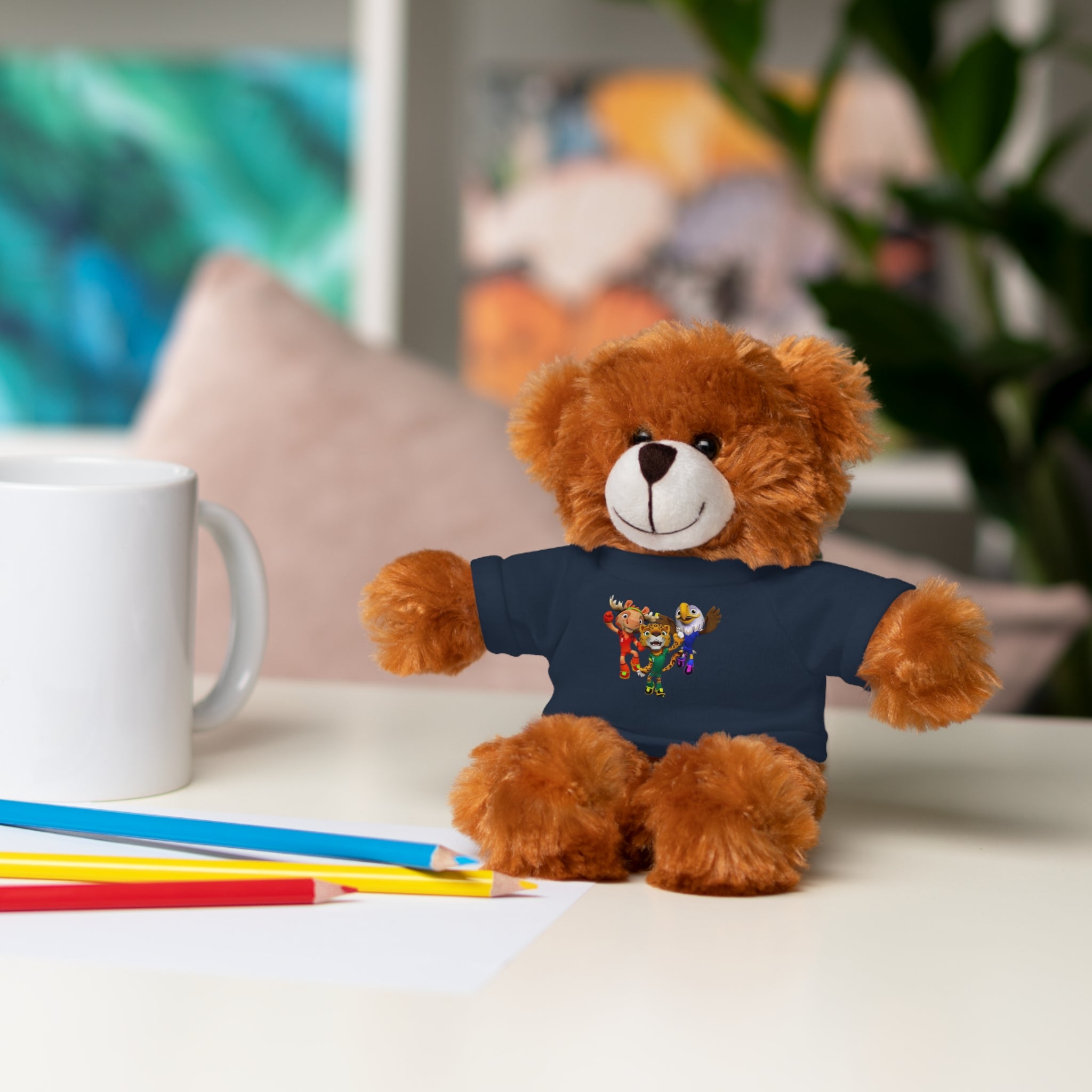 Adorable animal de peluche con camiseta personalizada, regalo tierno para niños.