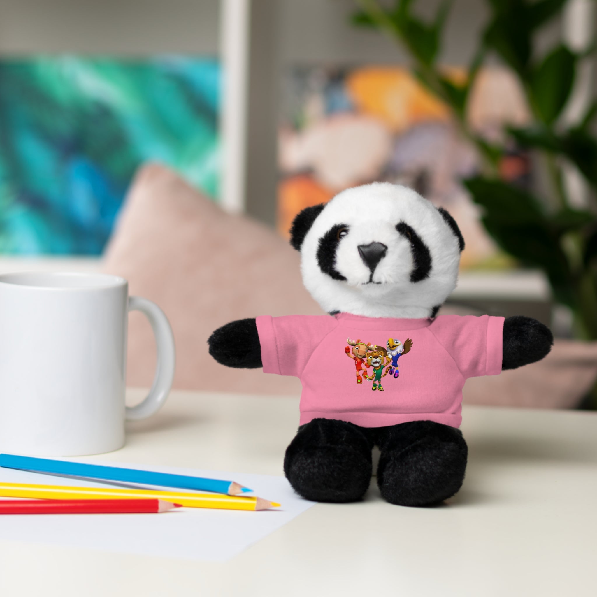 Adorable animal de peluche con camiseta personalizada, regalo tierno para niños.